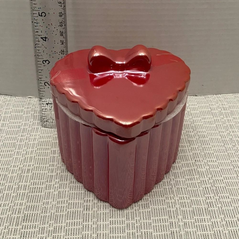 Red Heart-Shaped Ceramic Storage Jar with Bow Lid